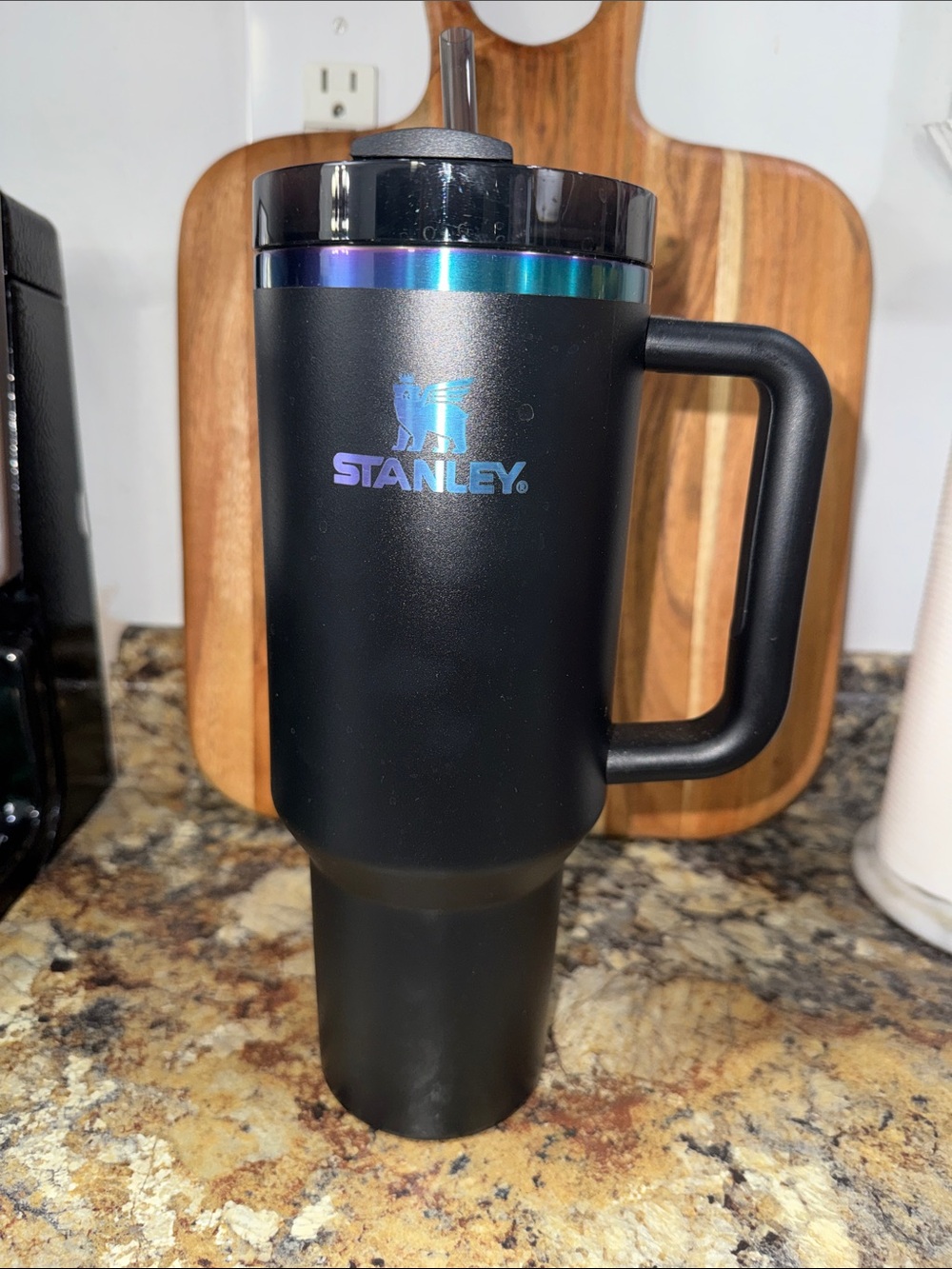 Stanley Black Chroma 40oz Quencher H2.0 FlowState Tumbler